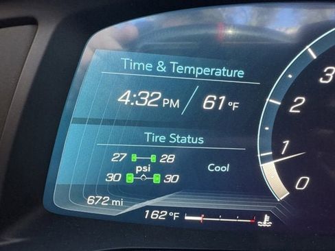 Used 2025 Chevrolet Corvette Z06 image 28