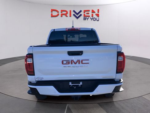 New 2026 GMC Canyon Elevation w/ Convenience Package image 4