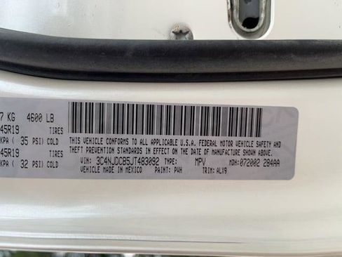 Certified 2018 Jeep Compass Limited w/ Navigation Group image 21