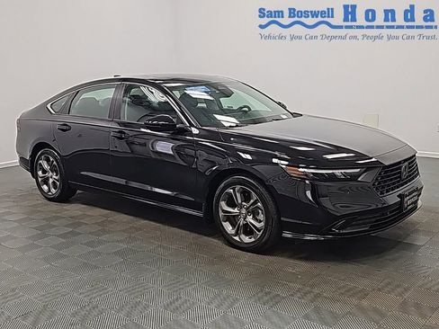 Used 2023 Honda Accord EX-L image 1