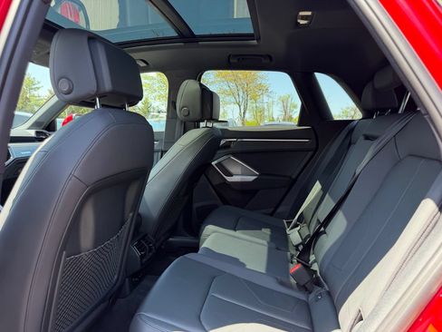 Used 2020 Audi Q3 2.0T Premium Plus AWD/4WD image 27