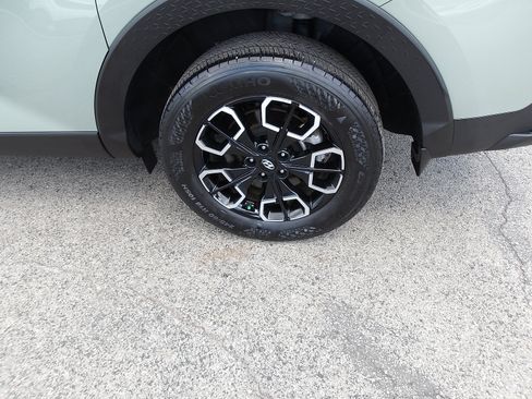 Certified 2023 Hyundai Santa Cruz SE AWD/4WD image 19