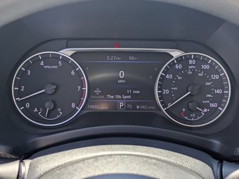 Used 2025 Nissan Sentra SV FWD image 19