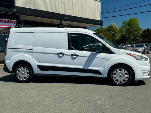 Used 2019 Ford Transit Connect XLT FWD image 3