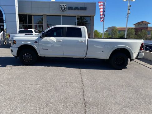 Used 2024 RAM 3500 Limited w/ Night Edition AWD/4WD image 9