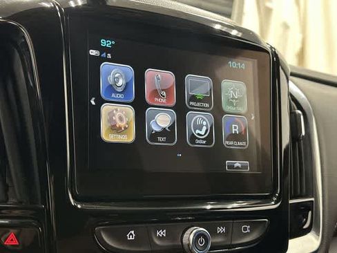 Used 2018 Chevrolet Traverse LT FWD image 22