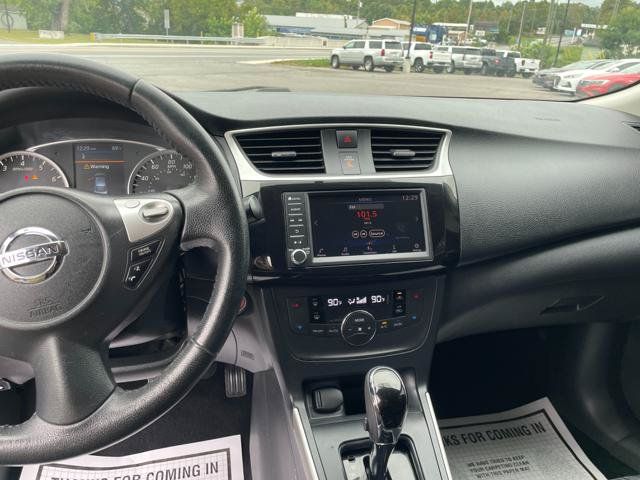 Used 2019 Nissan Sentra SV FWD image 17