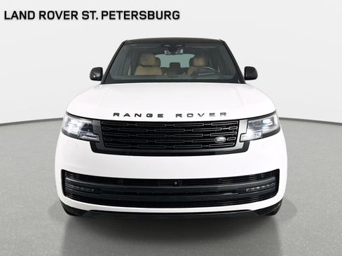 Certified 2024 Land Rover Range Rover Long Wheelbase SE AWD/4WD image 2