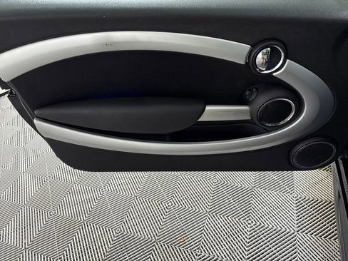 Used 2014 MINI Cooper Clubman image 9