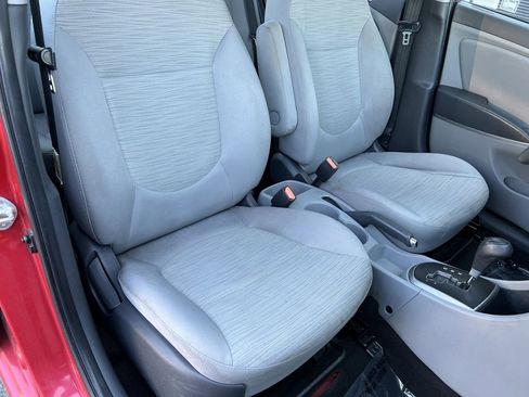 Used 2017 Hyundai Accent SE image 18