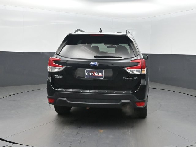 Used 2020 Subaru Forester Premium AWD/4WD image 33