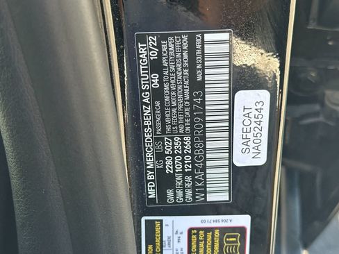 Used 2023 Mercedes-Benz C 300 Sedan image 29