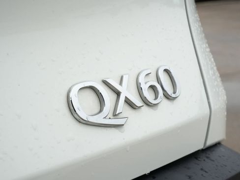 Certified 2023 INFINITI QX60 Pure FWD image 19