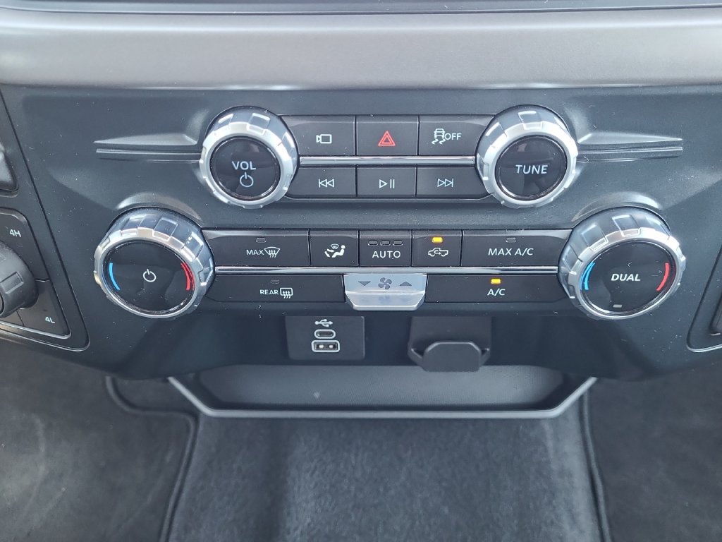 Used 2025 Ford F150 XLT w/ Equipment Group 301A Standard AWD/4WD image 21