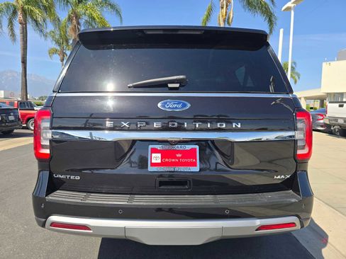 Used 2024 Ford Expedition Max Limited AWD/4WD image 15
