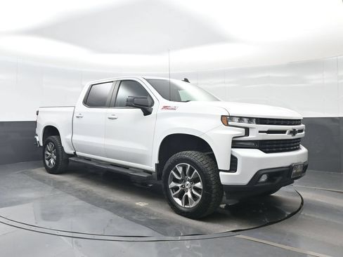 Used 2022 Chevrolet Silverado 1500 RST w/ Z71 Off-Road Package AWD/4WD image 9
