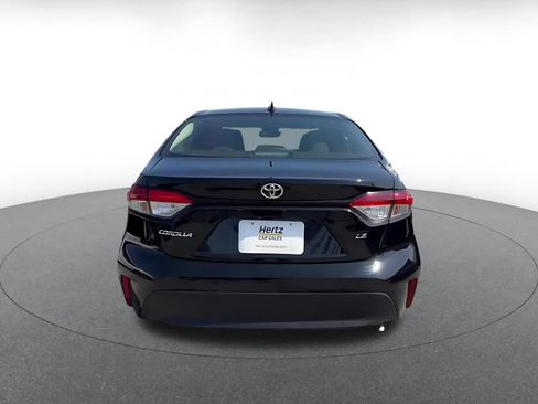 Used 2025 Toyota Corolla LE FWD image 12