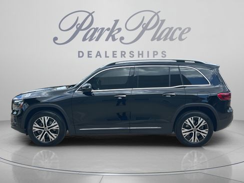 Certified 2025 Mercedes-Benz GLB 250 image 2