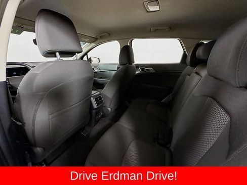 Used 2026 Kia Sportage LX AWD/4WD image 10
