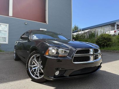 Used 2013 Dodge Charger R/T w/ Wheels & Tunes Group