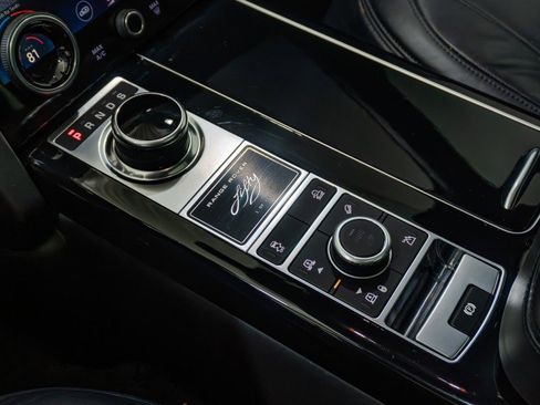 Used 2021 Land Rover Range Rover Autobiography Fifty Edition image 48