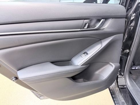 Used 2022 Honda Accord Sport Special Edition image 19