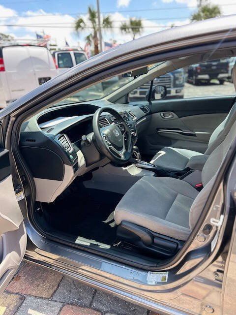 Used 2013 Honda Civic LX image 10
