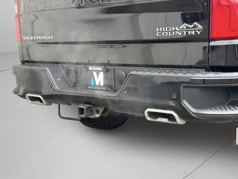 Used 2022 Chevrolet Silverado 1500 High Country image 75