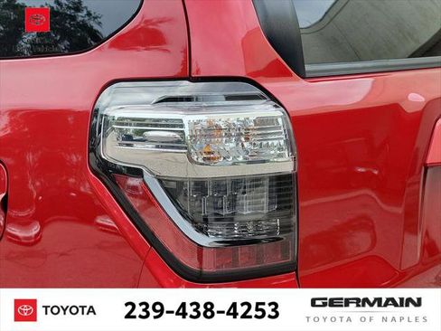 Certified 2023 Toyota 4Runner SR5 Premium AWD/4WD image 15