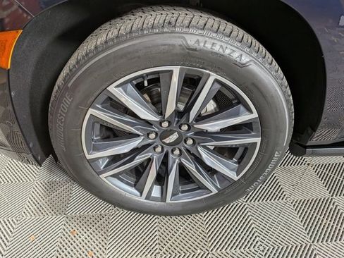 Used 2021 Cadillac Escalade ESV Sport Platinum image 41