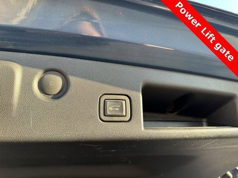 Used 2024 Chevrolet Equinox LT image 20