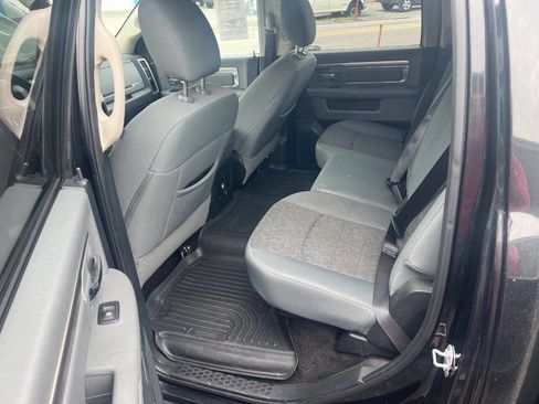 Used 2017 RAM 1500 Big Horn image 10