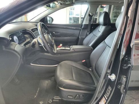Used 2024 Hyundai Tucson Limited FWD image 12