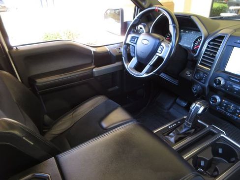 Used 2019 Ford F150 Raptor w/ Equipment Group 802A Luxury AWD/4WD image 24
