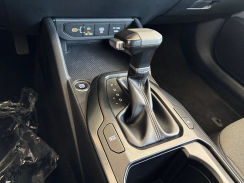 Used 2025 Kia K4 FWD image 40
