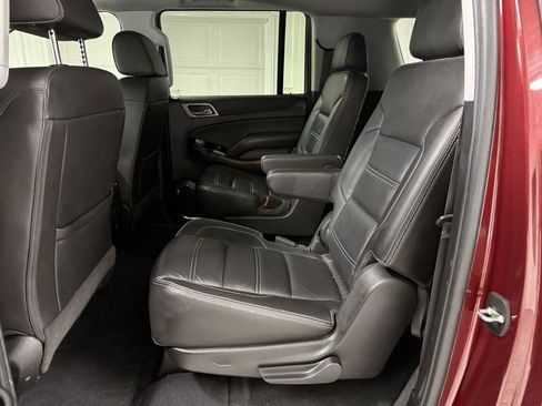 Used 2019 GMC Yukon XL Denali w/ Denali Ultimate Package AWD/4WD image 34