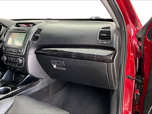 Used 2015 Kia Sorento SX image 20