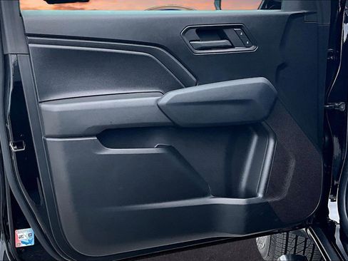 Used 2023 Chevrolet Colorado W/T RWD image 24