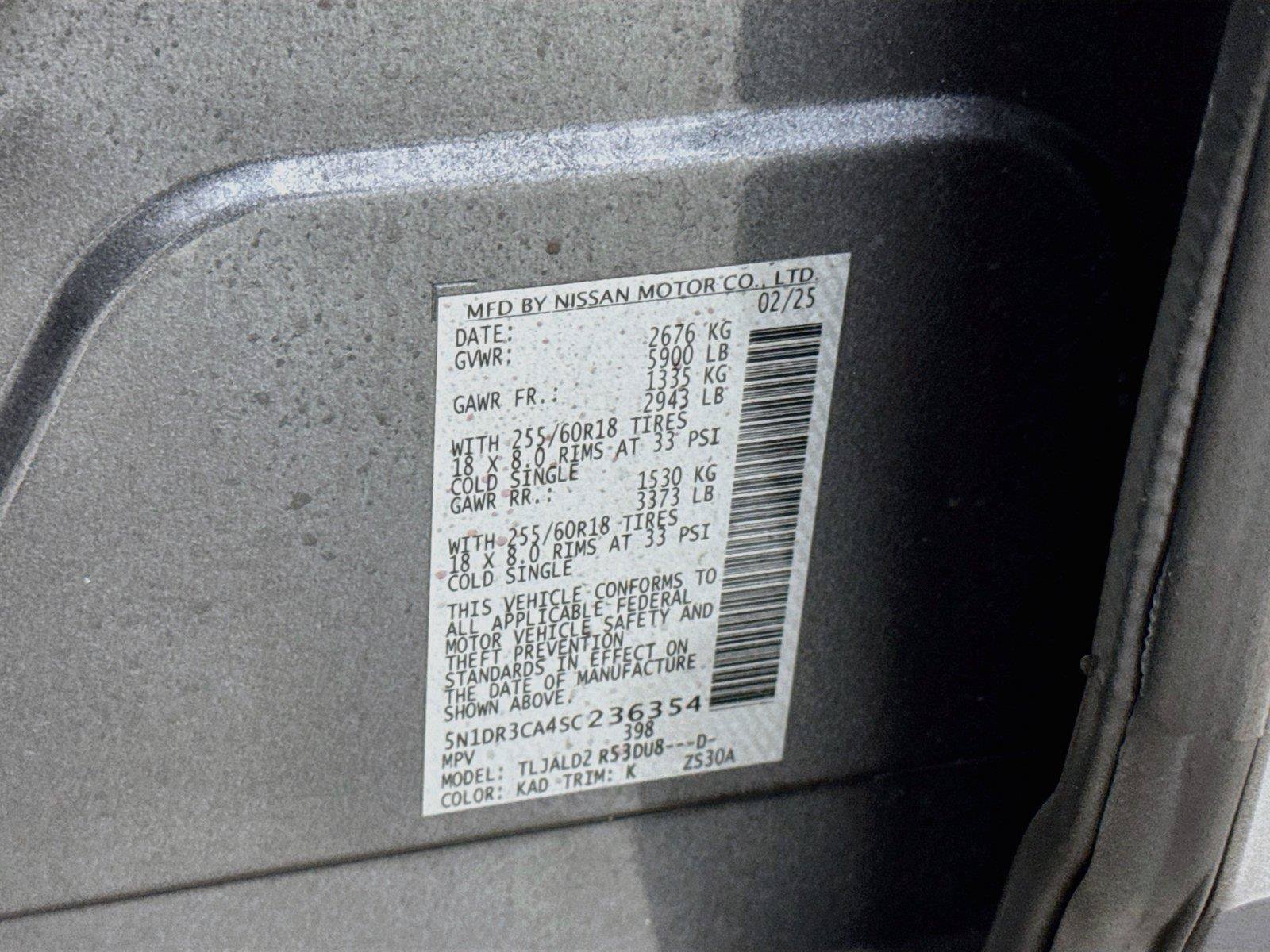 Used 2025 Nissan Pathfinder SL FWD image 31