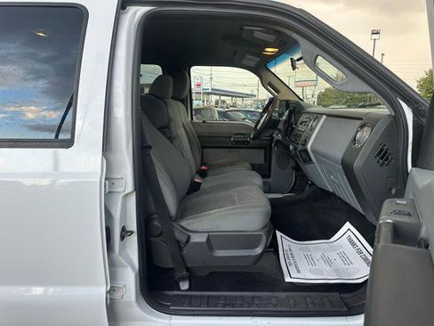 Used 2011 Ford F250 XLT image 16