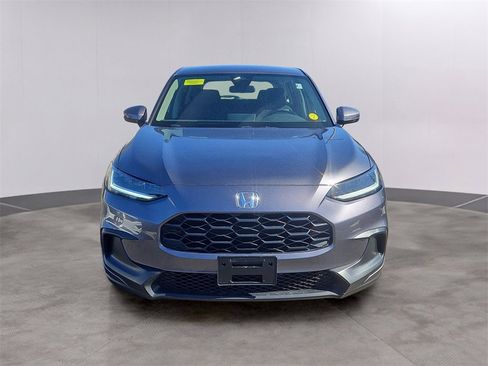 Certified 2024 Honda HR-V LX image 2