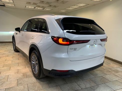 Used 2024 MAZDA CX-90 Plug-In Hybrid w/ Preferred AWD/4WD image 9