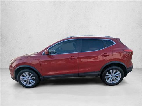 Used 2017 Nissan Rogue Sport SV image 9