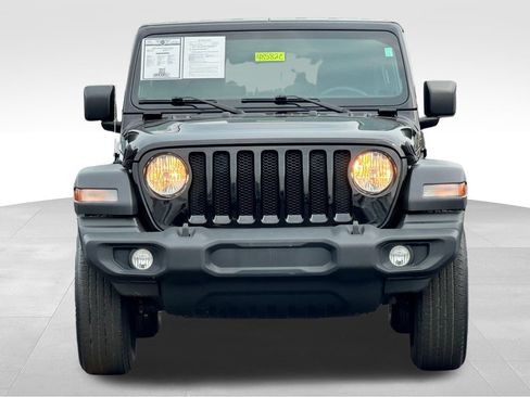 Used 2023 Jeep Wrangler Sport AWD/4WD image 2
