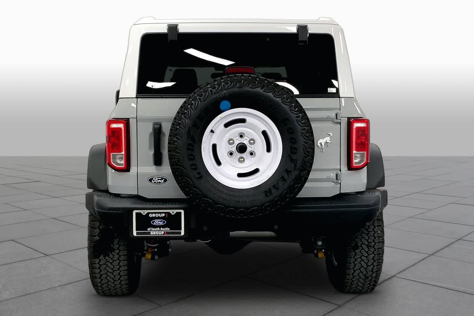 New 2026 Ford Bronco Heritage Edition AWD/4WD image 4