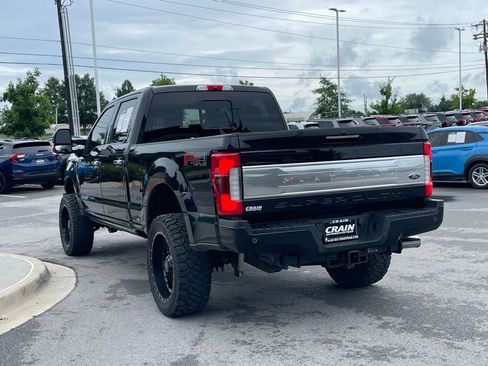 Used 2017 Ford F250 Platinum w/ Platinum Ultimate Package AWD/4WD image 5