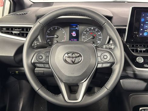 Used 2025 Toyota Corolla SE FWD image 23