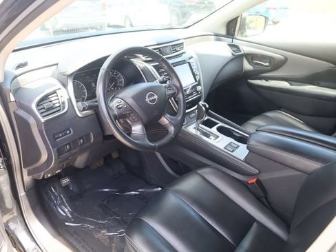 Used 2023 Nissan Murano SV FWD image 9
