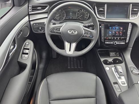 Used 2025 INFINITI QX50 Luxe AWD/4WD image 10