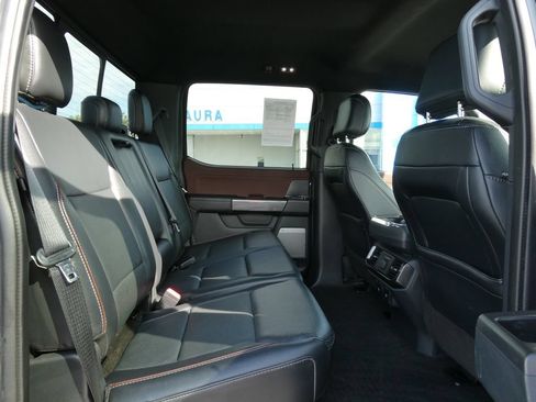 Used 2021 Ford F150 Lariat w/ Equipment Group 502A High AWD/4WD image 15